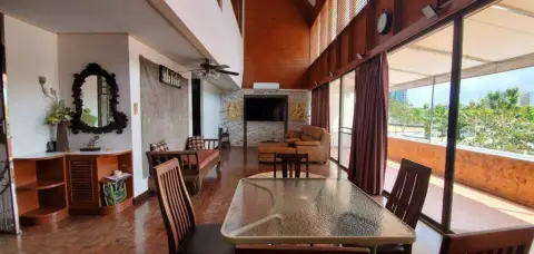 Duplex in Pattaya, Thailand 3 bedrooms — photo 3