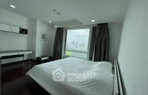 2-BR Condo at Baan Rajprasong Condominium near BTS Ratchadamri — photo 3