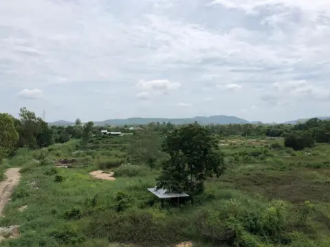 Land in Bang Sare, Thailand — photo 4