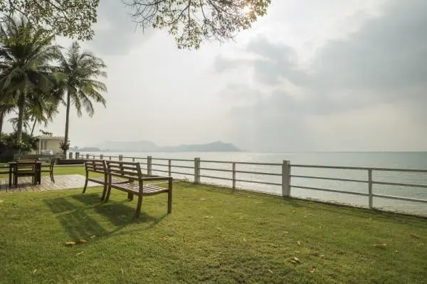 Land in Pattaya, Thailand — photo 4