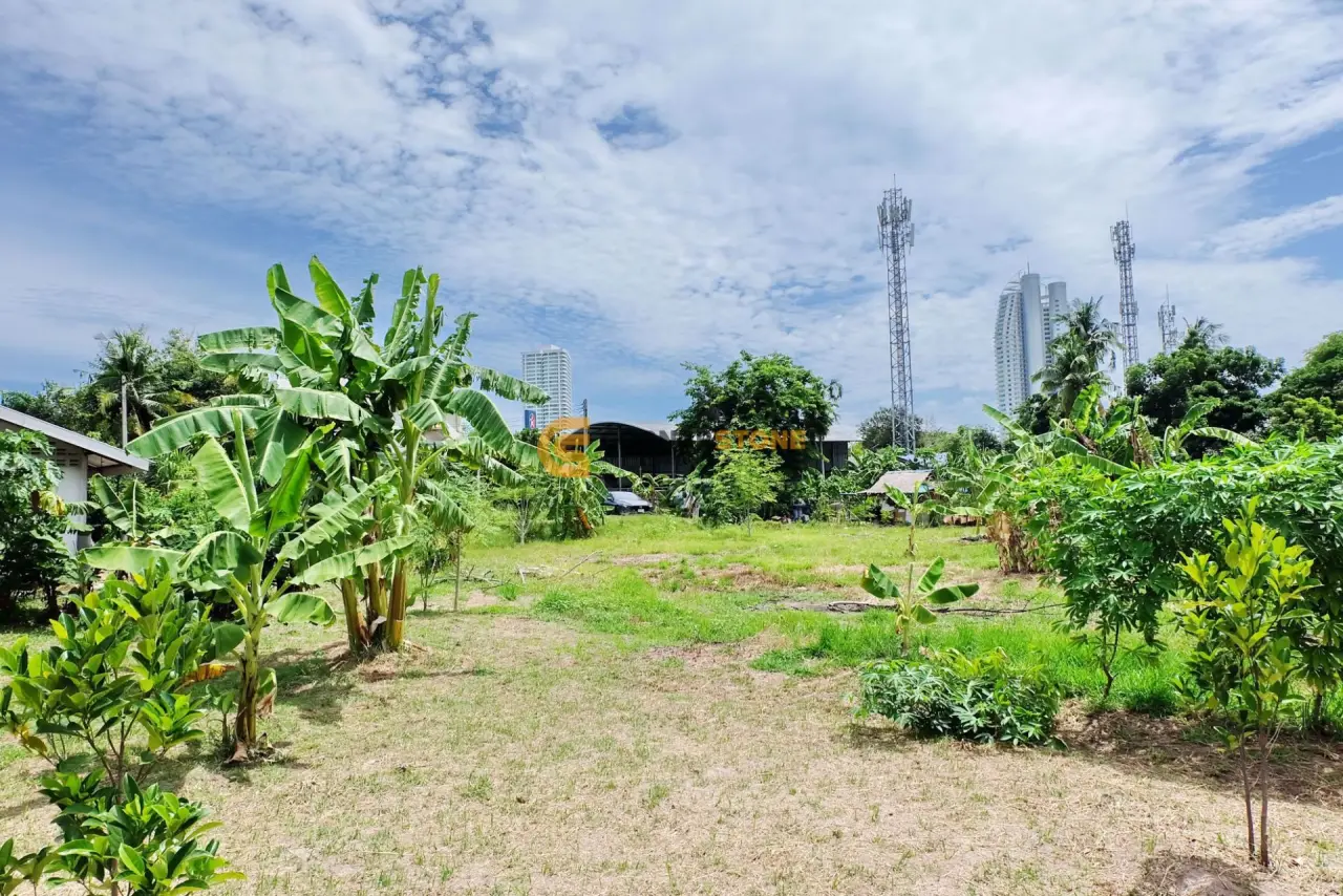 Land in Chonburi, Thailand — photo 3