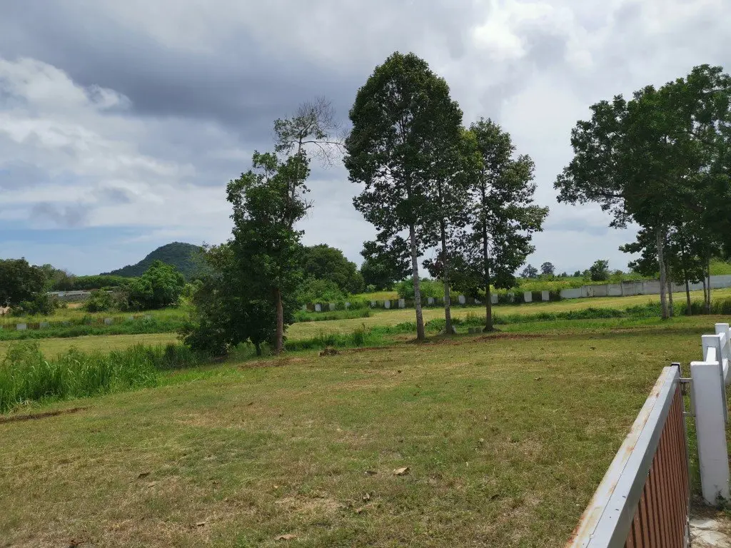 Land in Pattaya, Thailand — photo 7