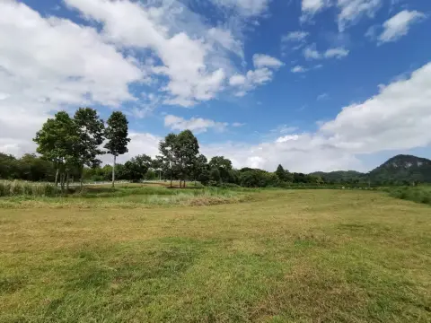Land in Pattaya, Thailand — photo 2