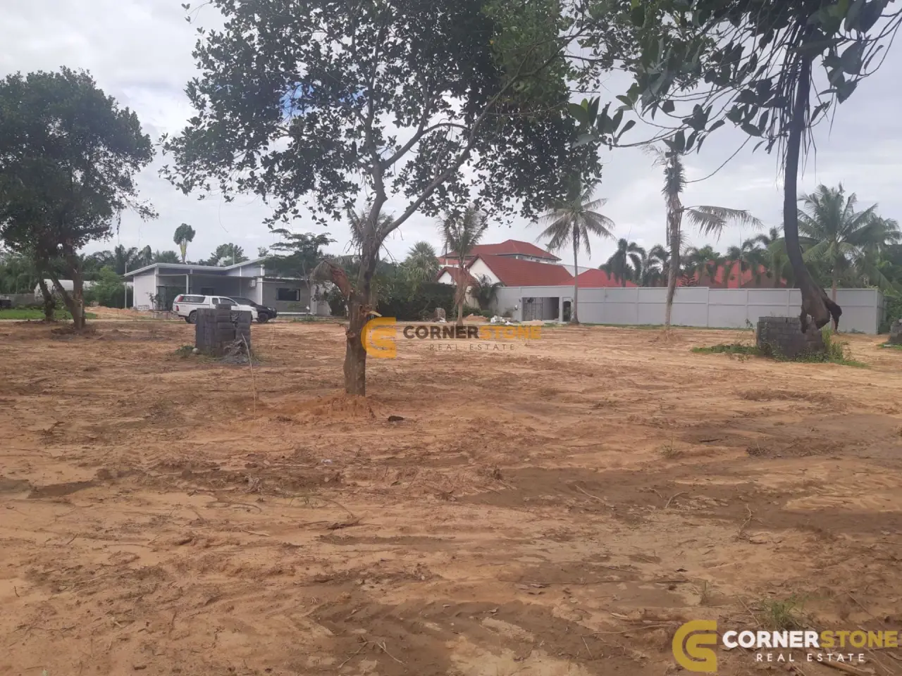Land in Pattaya, Thailand — photo 10
