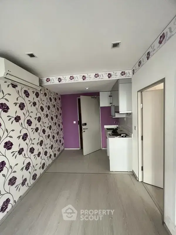 1-BR Condo at Ideo Mobi Sathorn near BTS Krung Thon Buri — photo 2