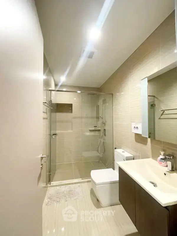 2-BR Condo at The Line Asoke - Ratchada near MRT Phra Ram 9 — photo 7
