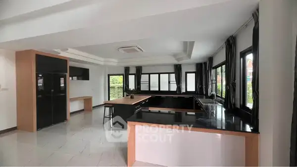 5-BR House in Nong Han — ภาพ 5