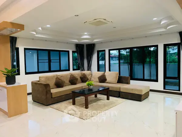 5-BR House in Nong Han — ภาพ 4