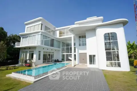 6-BR House close to Chiang Mai Chinatown — ภาพ 2