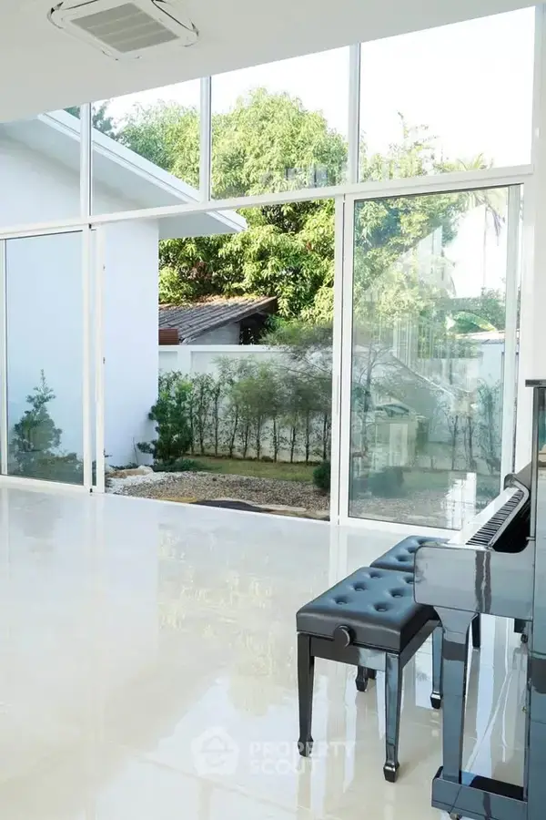 6-BR House close to Chiang Mai Chinatown — ภาพ 7