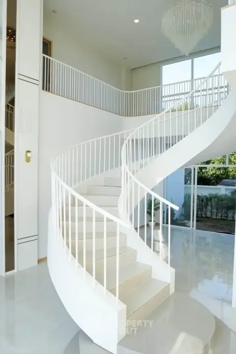 6-BR House close to Chiang Mai Chinatown — ภาพ 5