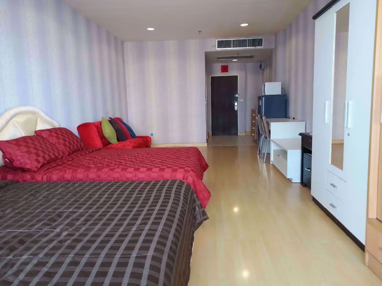 Studio in the Condo in Ratchathewi, Bangkok, Thailand — photo 2