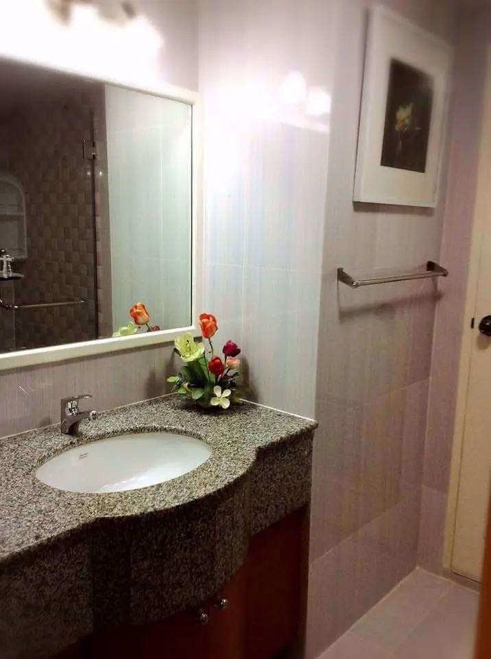Condo in Watthana, Bangkok, Thailand, 2 bedrooms — ภาพ 10