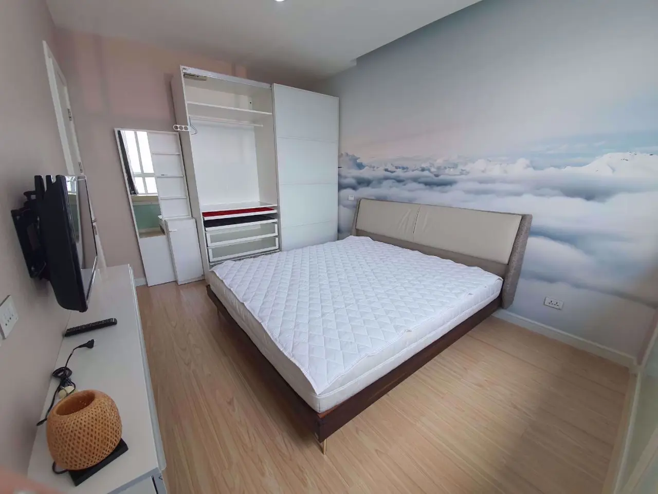 Condo in Huai Khwang, Bangkok, Thailand, 2 bedrooms — photo 7