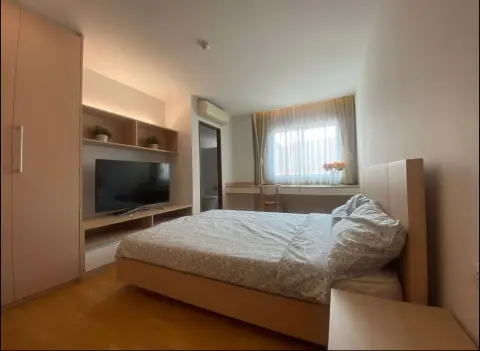 Condo in Phra Khanong, Bangkok, Thailand, 3 bedrooms — photo 3