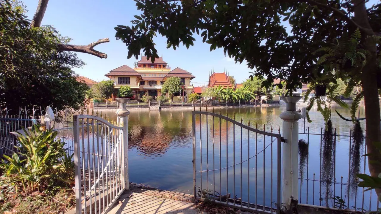 House in Thawi Watthana, Bangkok, Thailand 4 bedrooms — photo 10