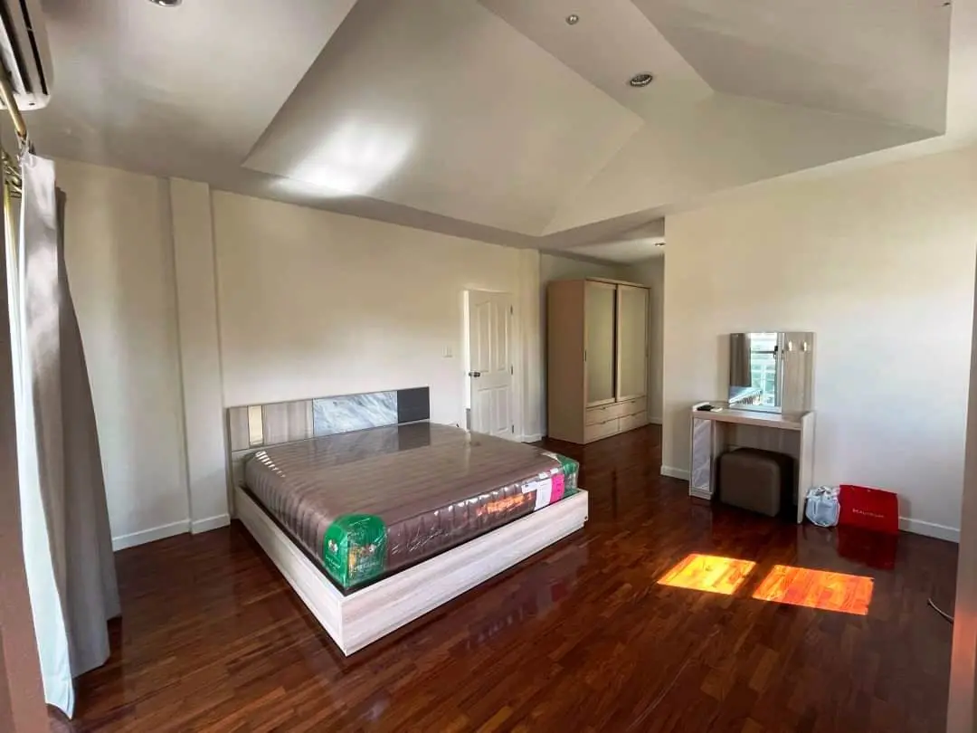 House in Bangkok, Thailand 3 bedrooms — ภาพ 8