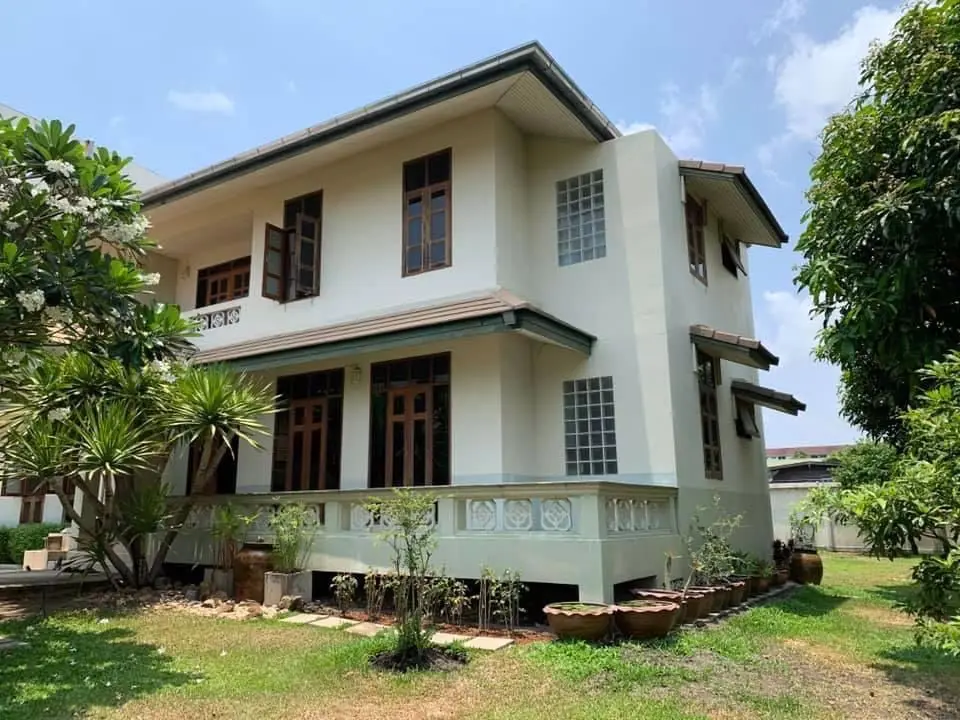 House in Phra Khanong, Bangkok, Thailand 4 bedrooms — photo 6