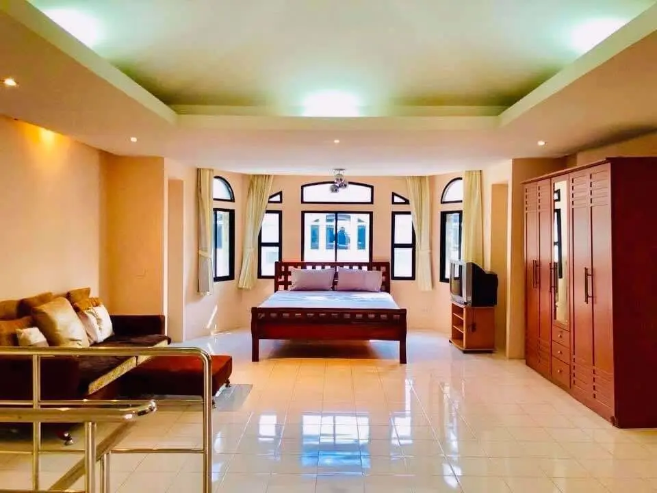 House in Watthana, Bangkok, Thailand 4 bedrooms — photo 5