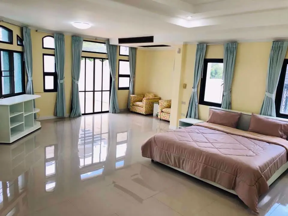 House in Watthana, Bangkok, Thailand 4 bedrooms — photo 8