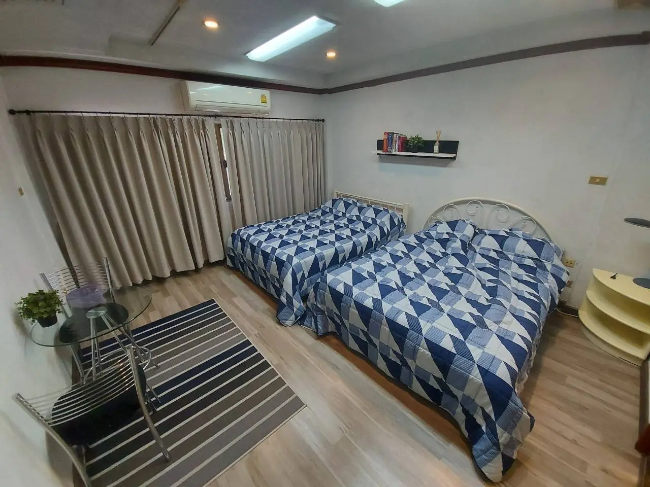 House in Bangkok, Thailand 7 bedrooms — фото 4