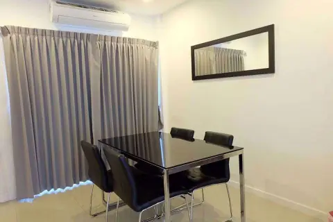 House in Phra Khanong, Bangkok, Thailand 3 bedrooms — photo 2