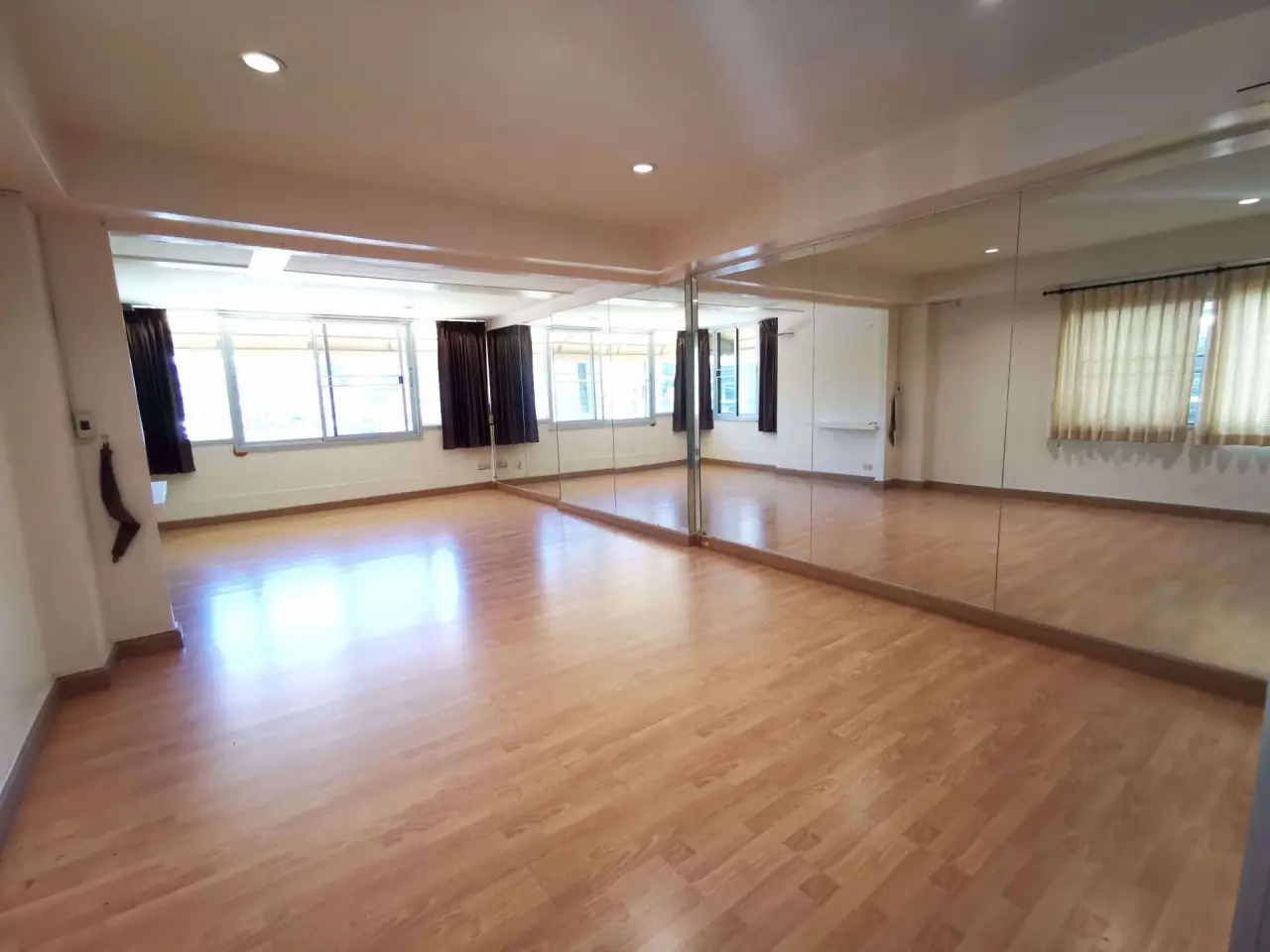 House in Wang Thonglang, Bangkok, Thailand 3 bedrooms — photo 10