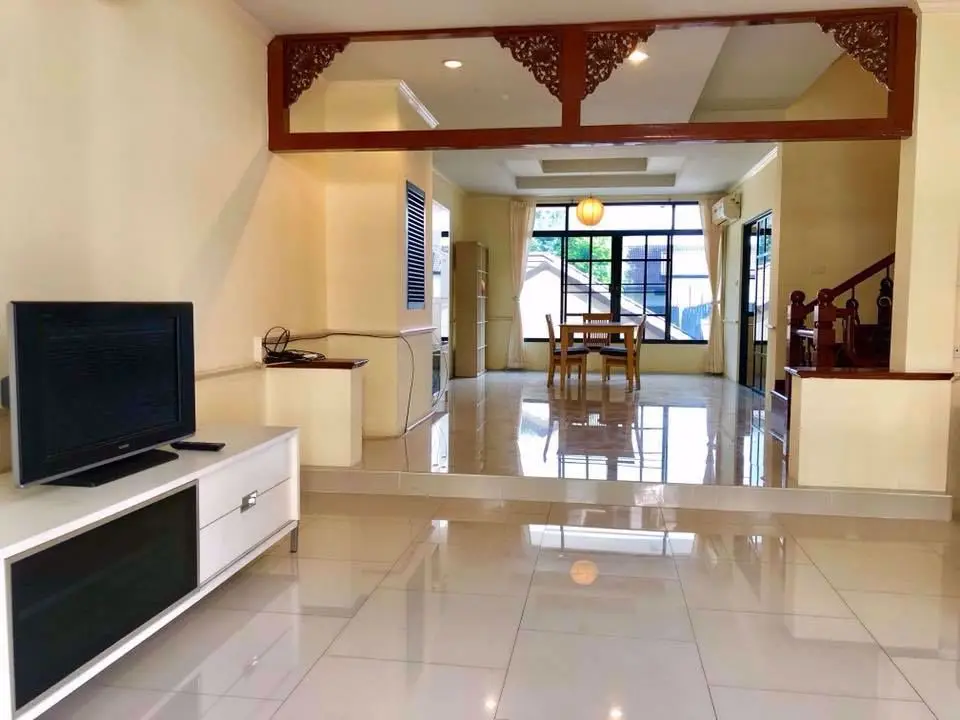 House in Watthana, Bangkok, Thailand 3 bedrooms — ภาพ 2