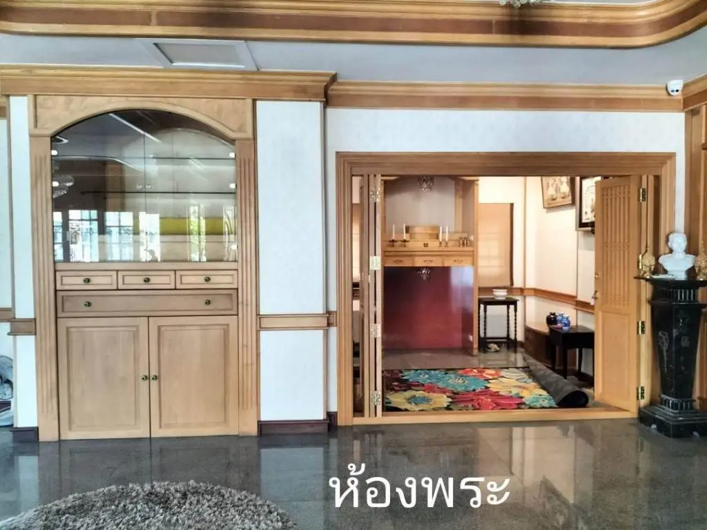 House in Bangkok, Thailand 4 bedrooms — фото 10