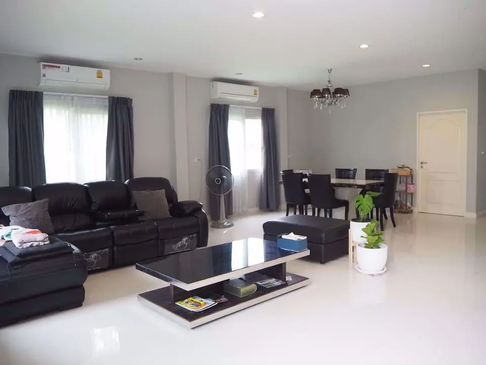 House in Taling Chan, Bangkok, Thailand 4 bedrooms — photo 2