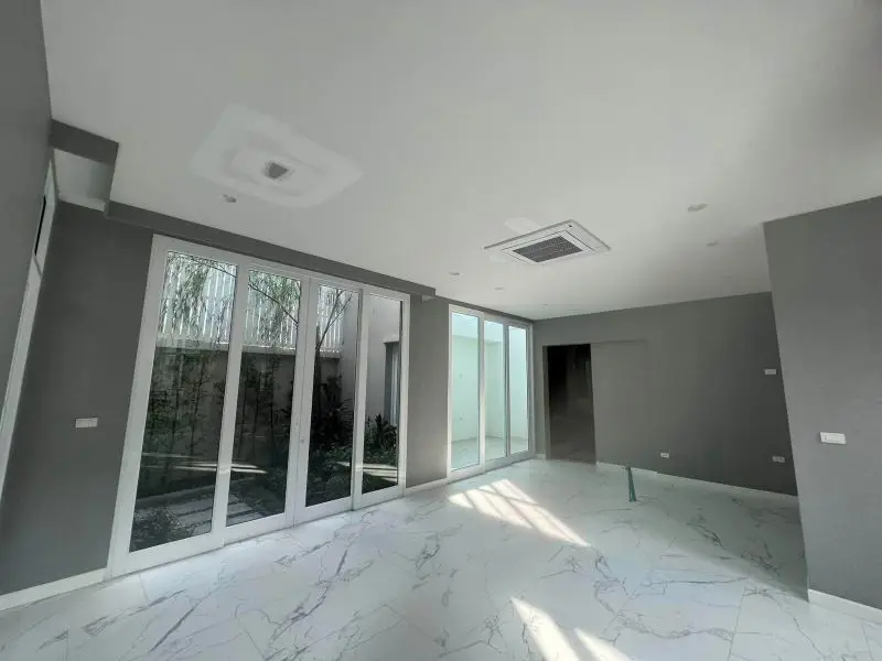 House in Bangkok, Thailand 4 bedrooms — photo 8