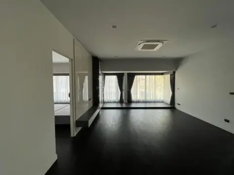 House in Bangkok, Thailand 4 bedrooms — ภาพ 5