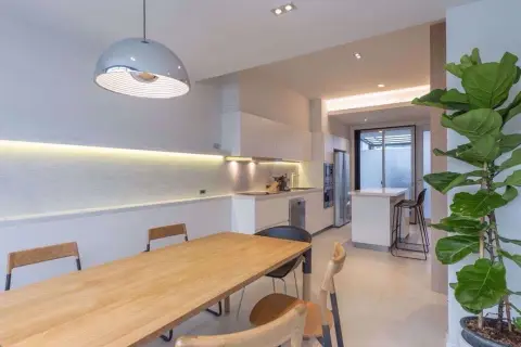 House in Khlong Toei, Bangkok, Thailand 3 bedrooms — photo 3