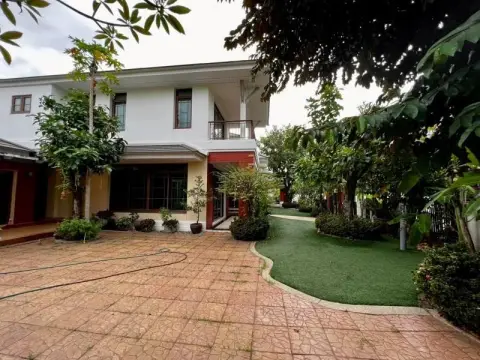 House in Bangkok, Thailand 5 bedrooms — 照片 2