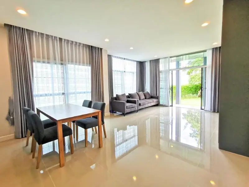 House in Bangkok, Thailand 4 bedrooms — ภาพ 3