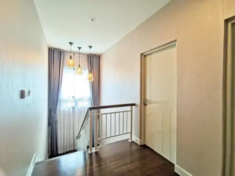 House in Bangkok, Thailand 4 bedrooms — ภาพ 5