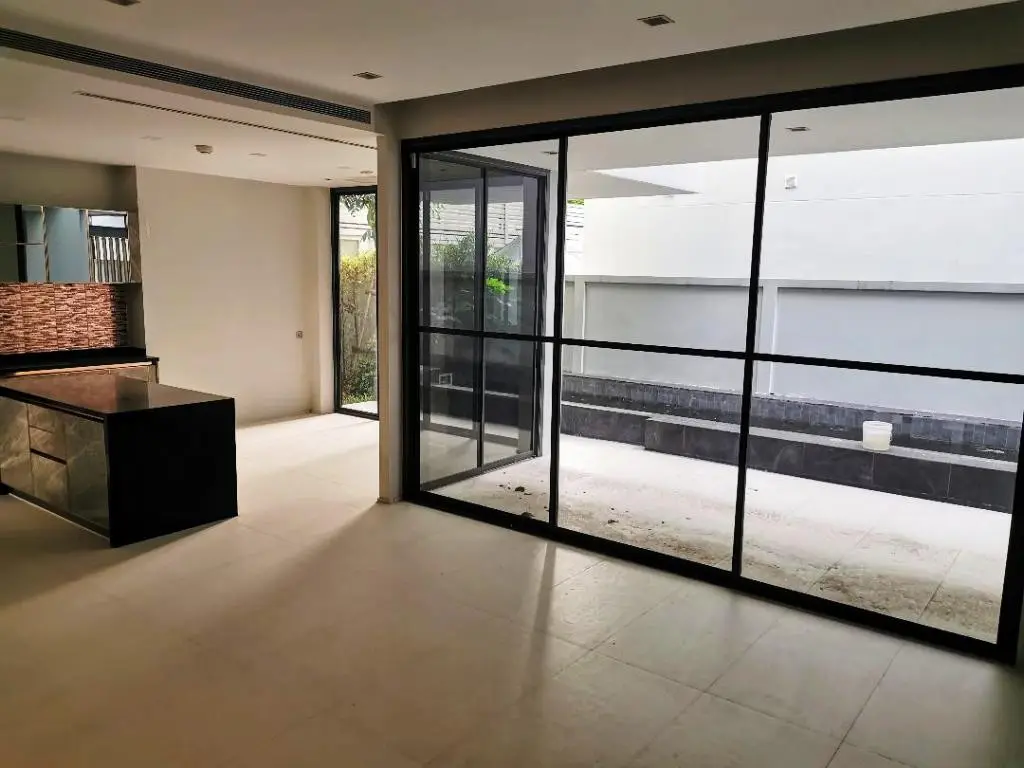 House in Bangkok, Thailand 4 bedrooms — photo 9