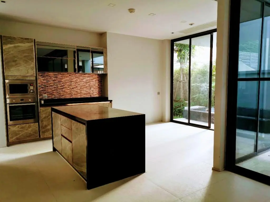 House in Bangkok, Thailand 4 bedrooms — photo 7