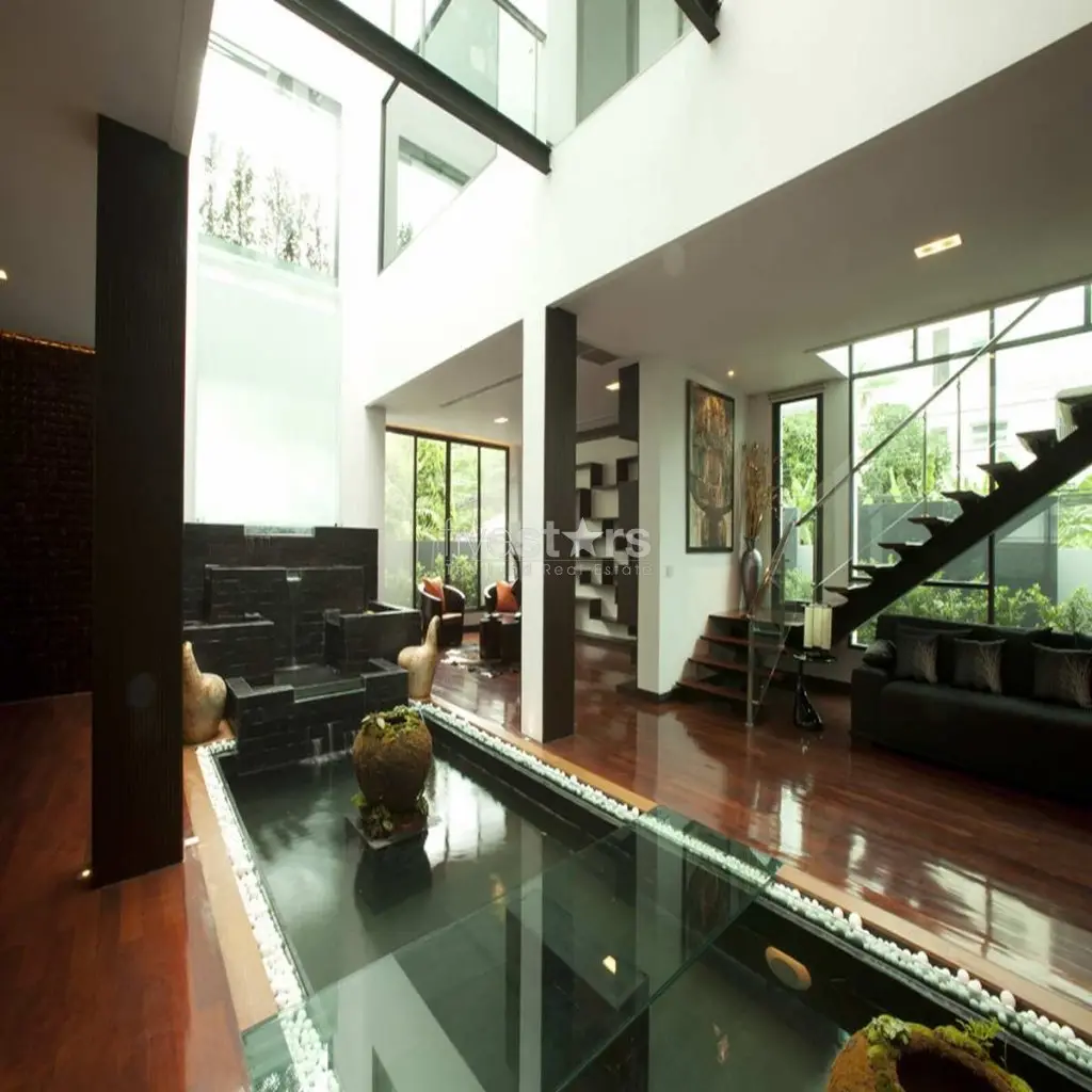 House in Bangkok, Thailand 4 bedrooms — фото 3