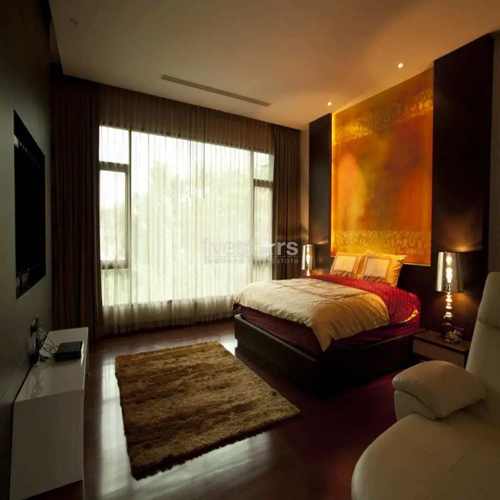 House in Bangkok, Thailand 4 bedrooms — фото 6