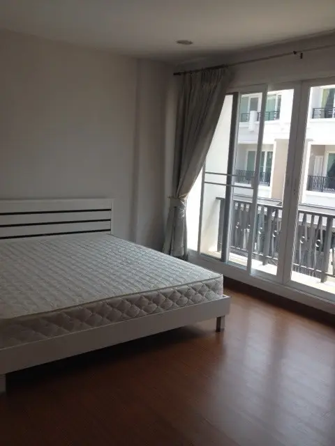 Townhouse in Sathon, Bangkok, Thailand 3 bedrooms — 照片 4