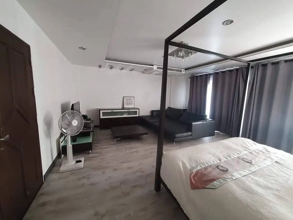 Townhouse in Bangkok, Thailand 4 bedrooms — 照片 9