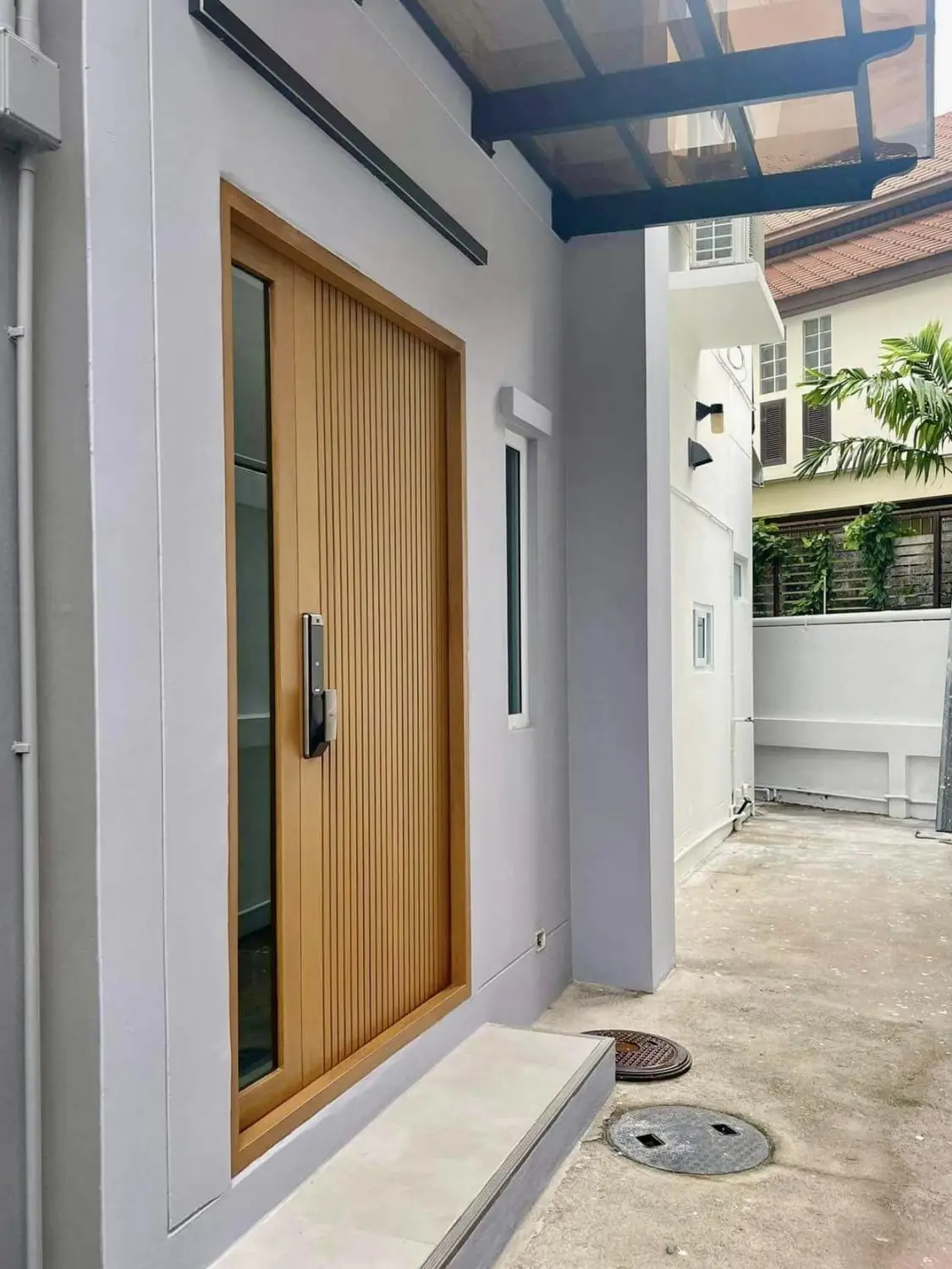 Townhouse in Phra Khanong, Bangkok, Thailand 3 bedrooms — фото 2