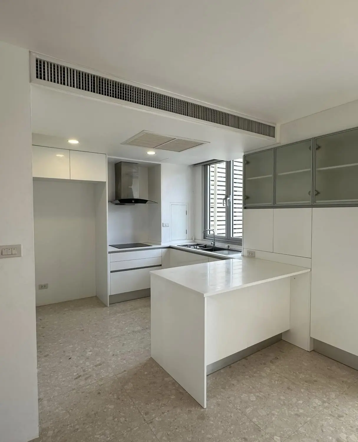 Townhouse in Sathon, Bangkok, Thailand 3 bedrooms — ภาพ 10
