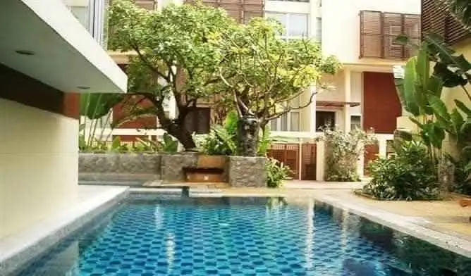 Townhouse in Sathon, Bangkok, Thailand 4 bedrooms — фото 10