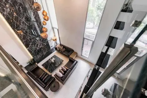 Townhouse in Sathon, Bangkok, Thailand 4 bedrooms — фото 3
