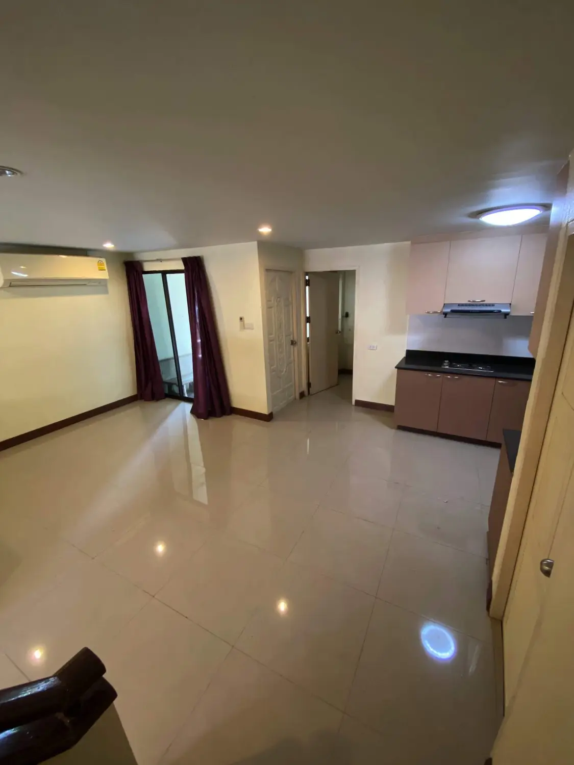 Townhouse in Khlong Toei, Bangkok, Thailand 4 bedrooms — фото 8