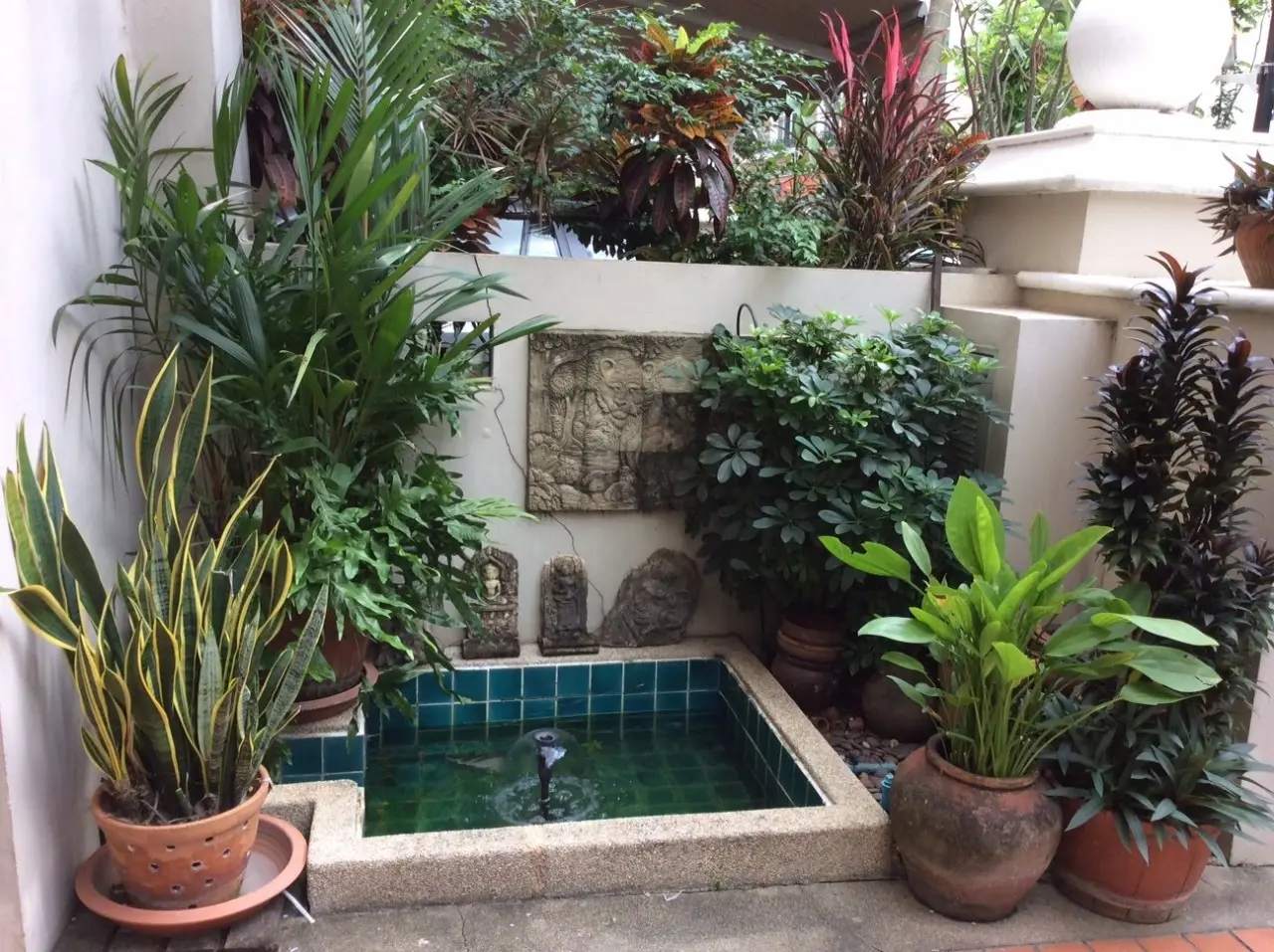 Townhouse in Bangkok, Thailand 4 bedrooms — photo 2