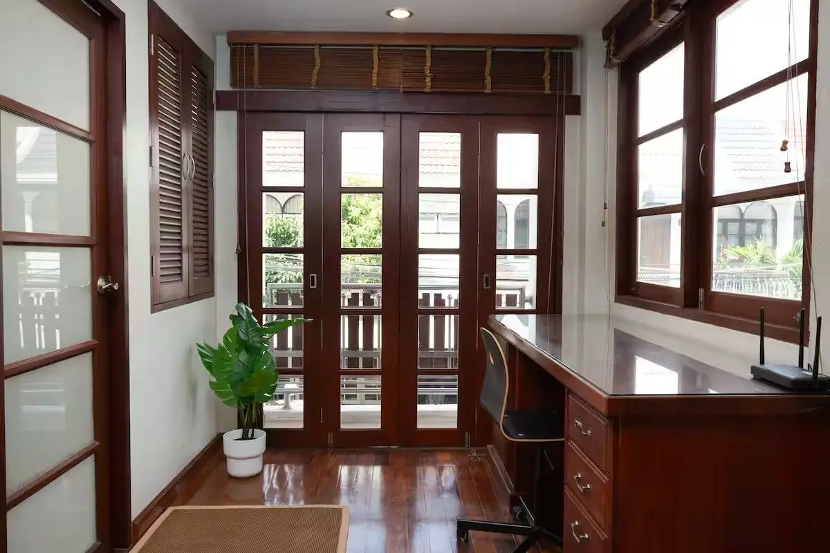 Townhouse in Watthana, Bangkok, Thailand 4 bedrooms — фото 8