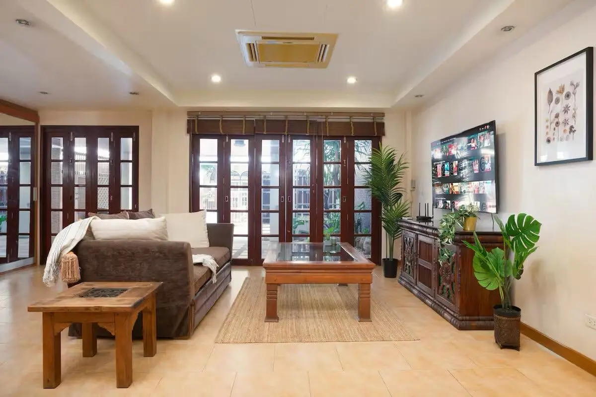 Townhouse in Watthana, Bangkok, Thailand 4 bedrooms — фото 2